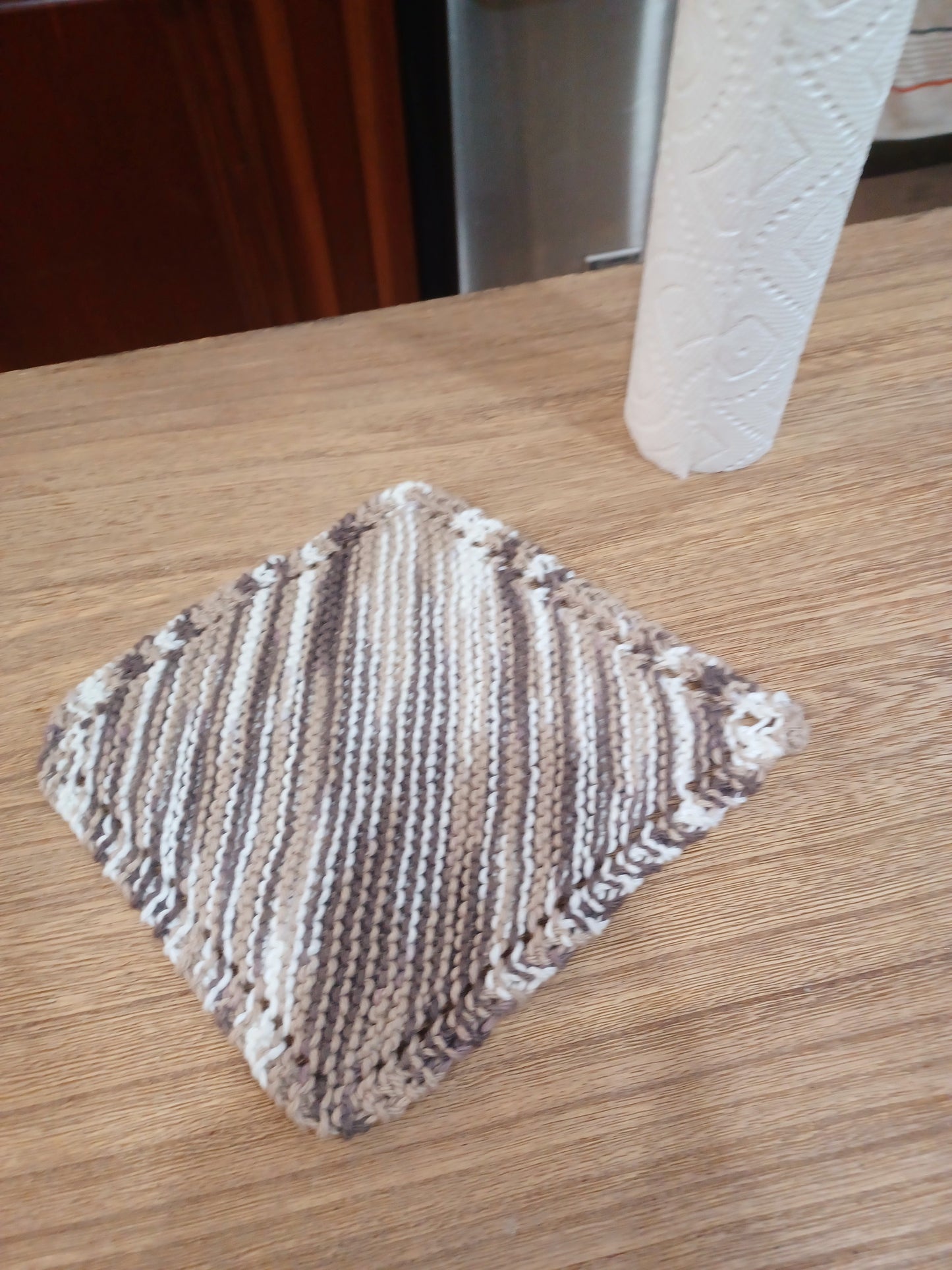 Knit Eyelet Washcloth