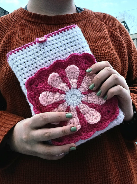 'Roses are Red' Crochet Book Sleeve