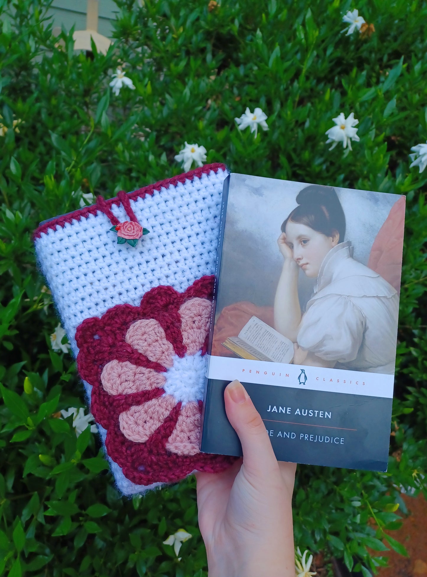 'A Rose for Emily' Crochet Book Sleeve